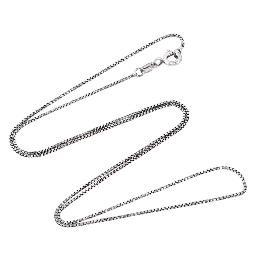 Vintage Italy AGI Sterling Silver 925 0.8mm Box Chain Necklace 18"
